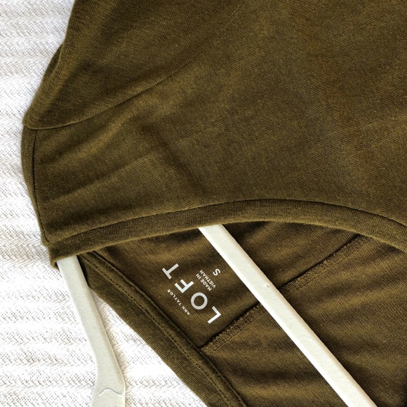 Olive, 3/4 sleeve top. Loft size small - Picture 2 of 4